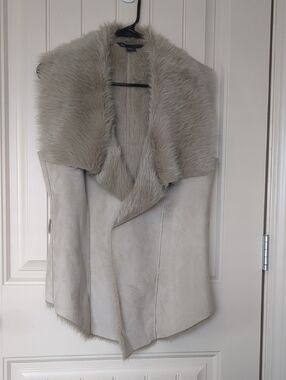 【ARMANI EXCHANGE】switching fur vest Armani Exchange Vests for Women on Sale up to 90% Off: Poshmark